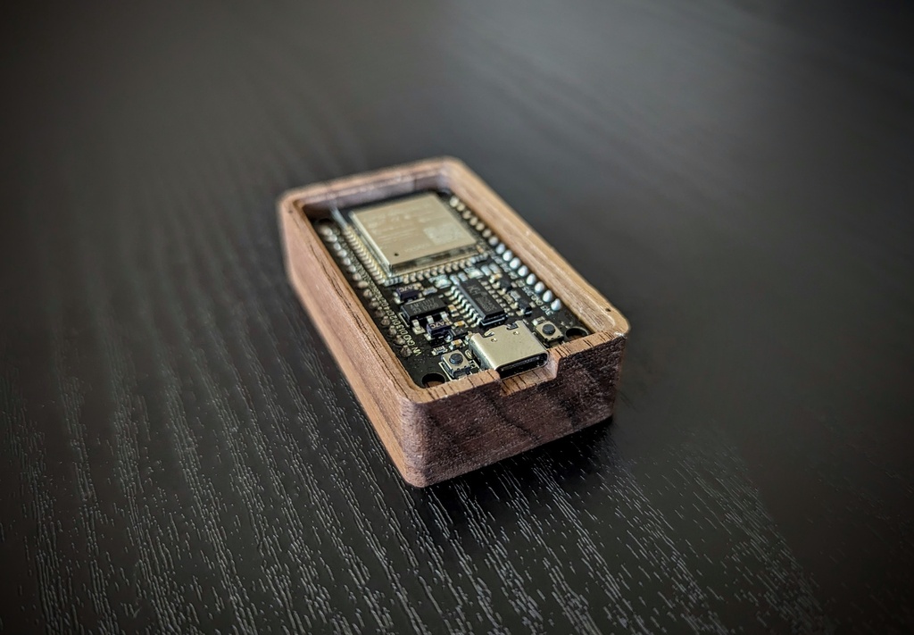 2 x ESP32 enclosure, case made from walnut wood