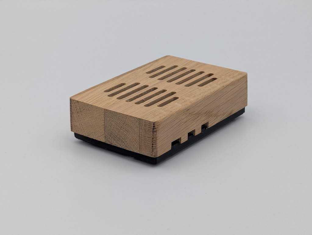Barebaric Raspberry Pi 5 Gehäuse aus Holz (Eiche oder Nussbaum), Case aus Echtholz